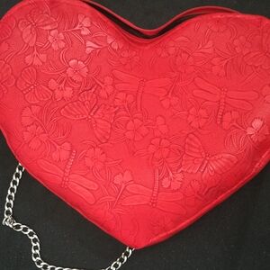 Heart-Shaped Red Butterflis Bag